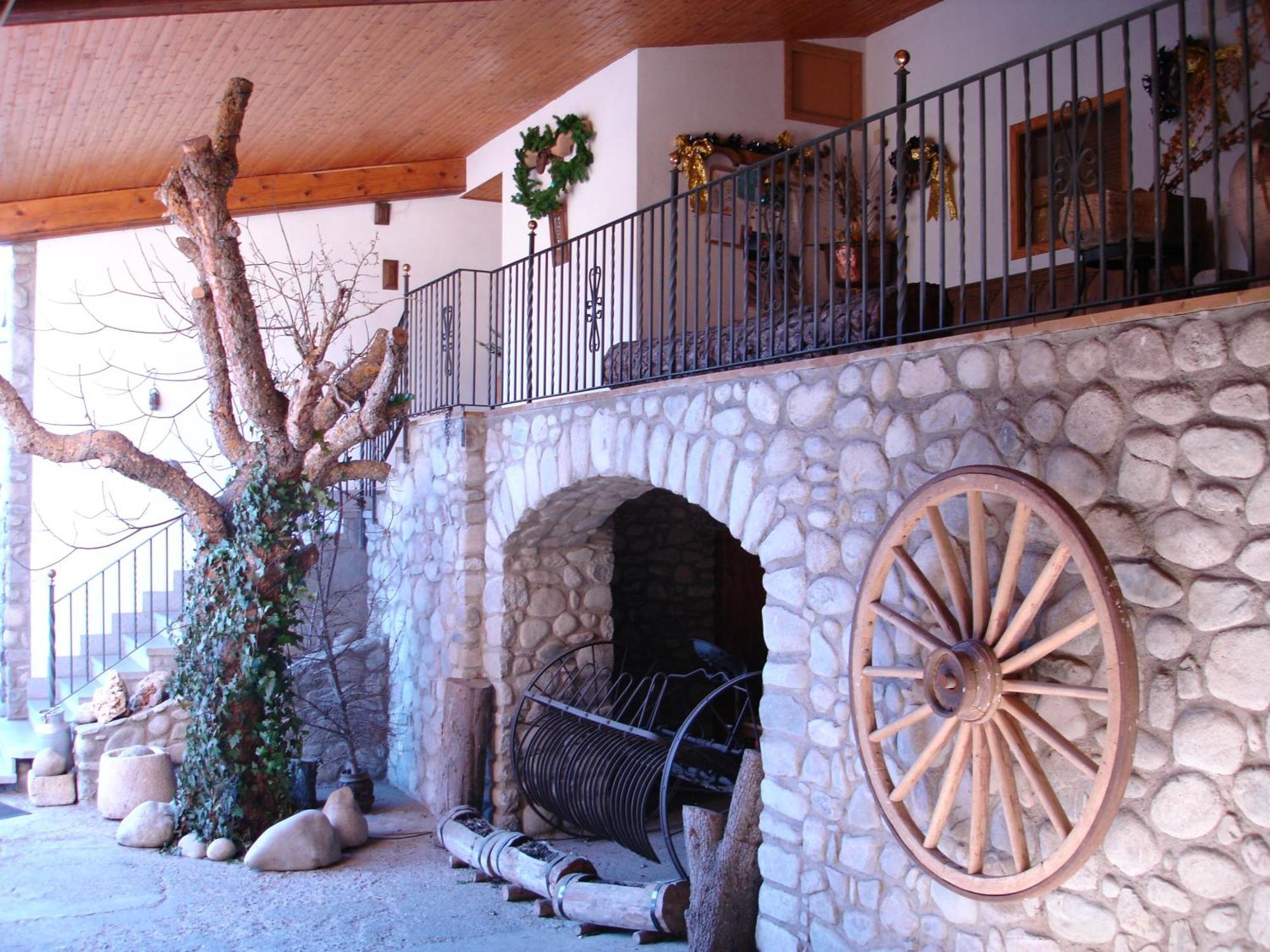 Casa Rural La Vall Del Cadi La Seu d'Urgell Eksteriør billede